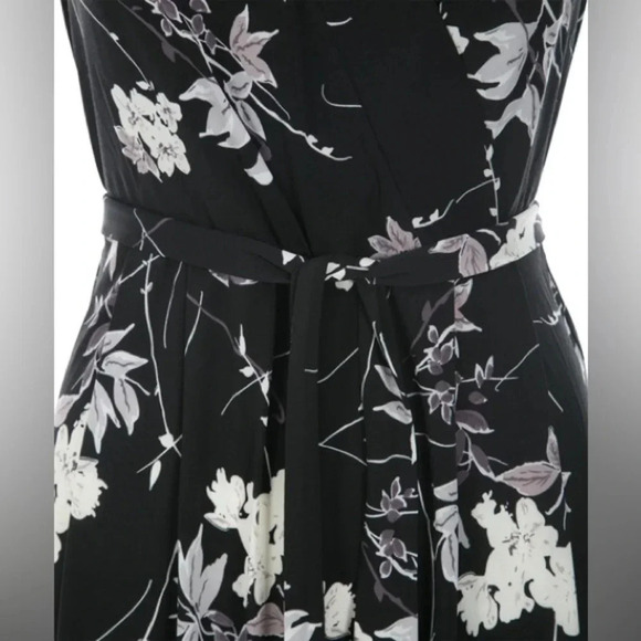 Ricki’s Jumpsuit Floral Printed Black Purple Cream Size  2 NWOT - Picture 5 of 16